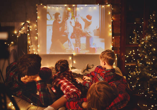 5 Ways a Projector Can Transform Your Family Movie Nights